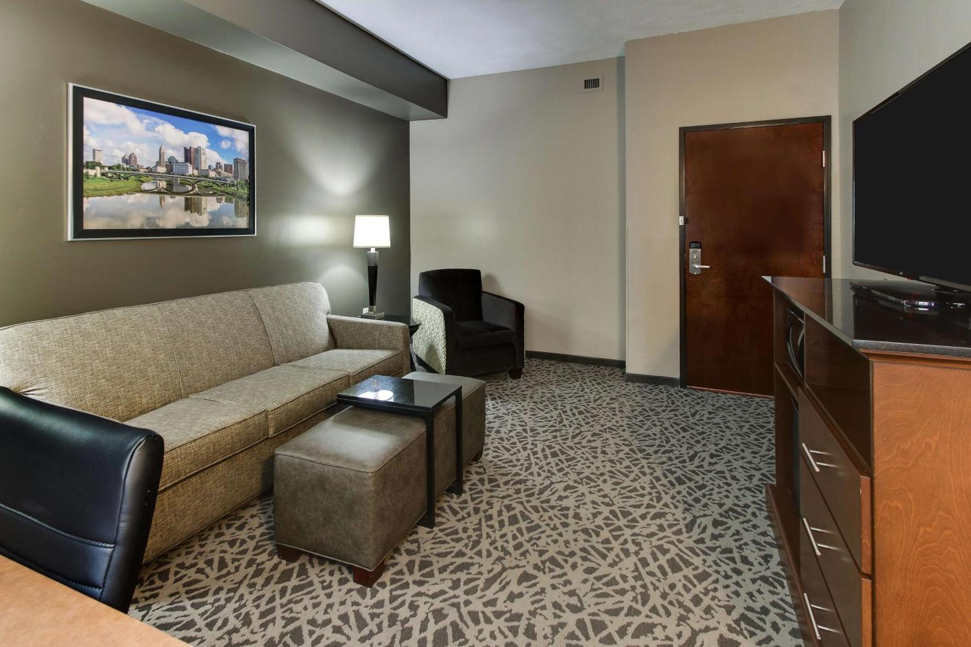 Drury Inn & Suites Cleveland Бічвуд Екстер'єр фото