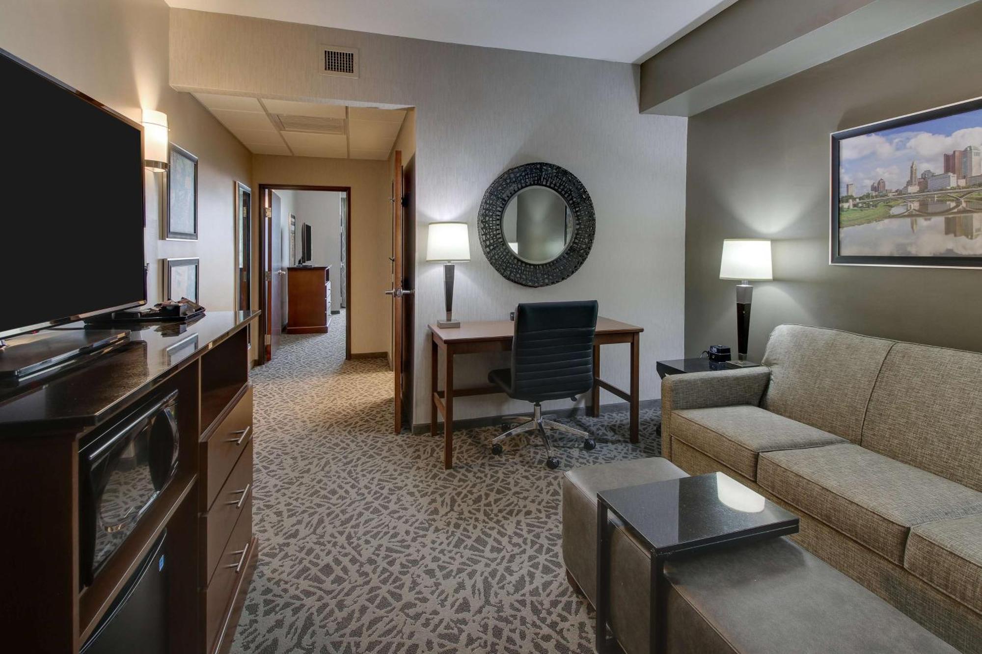Drury Inn & Suites Cleveland Бічвуд Екстер'єр фото