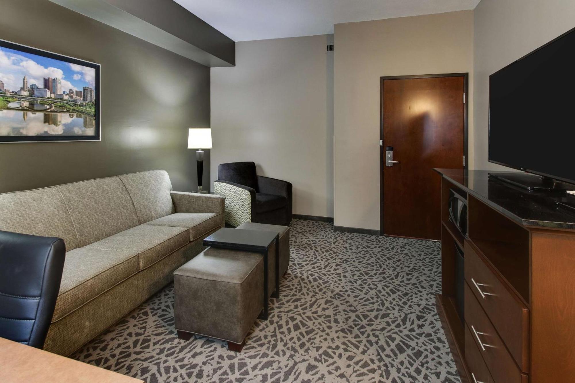 Drury Inn & Suites Cleveland Бічвуд Екстер'єр фото